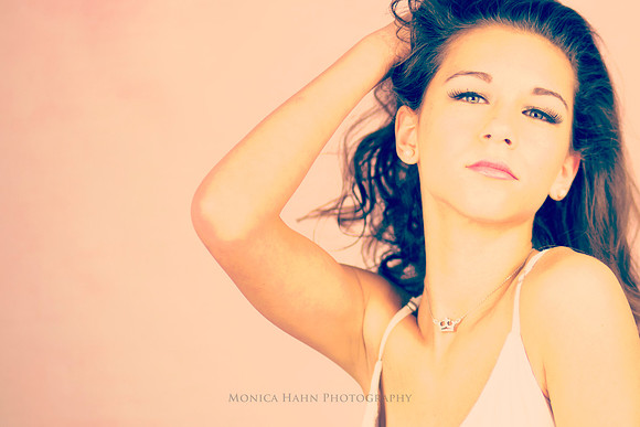 Copyright: MonicaHahnPhotography.com & FenceOgraphy.com