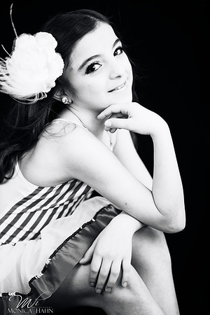 Copyright: MonicaHahnPhotography.com &FenceOgraphy.com