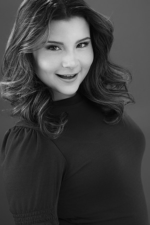 3C8A6253-EV_BW_Cro
