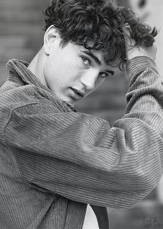 3C8A7000_BW_Crop