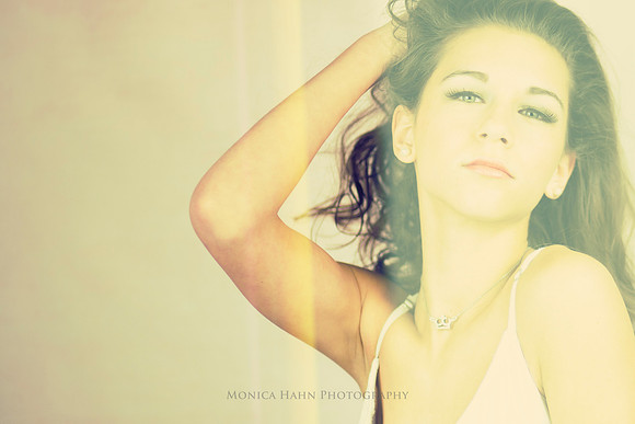 Copyright: MonicaHahnPhotography.com & FenceOgraphy.com