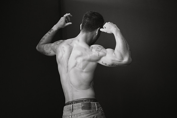 3C8A0410_BW