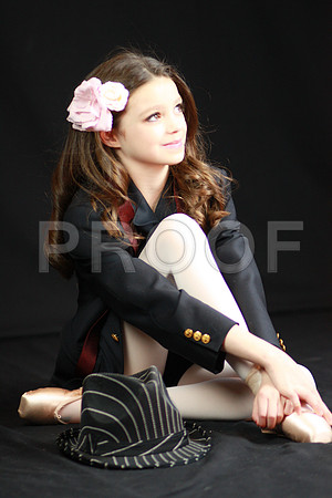 MonicaHahnPhotography, Monica Hahn, FenceOgraphy, sue bryce, fashion, teen vogue, photoshoot, beauty, glam the dress, portrait, portrait photographer, senior pictures, senior photo shoot, photo shoot,