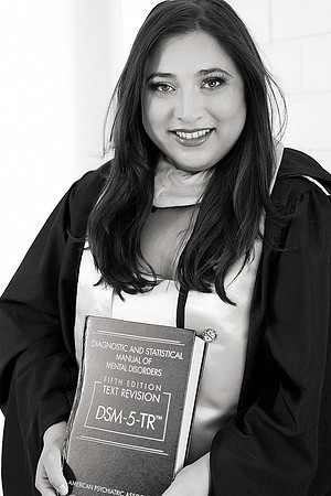 3C8A7059-EV_BW_Cro