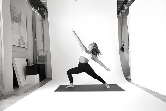 3C8A0710_BTS_BW