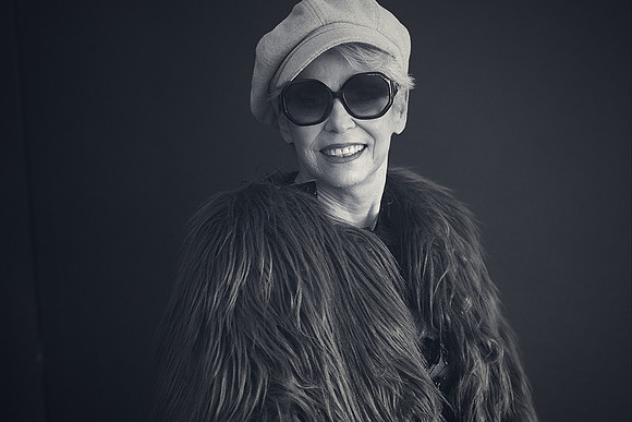 3C8A7447-EV_BW_Cro