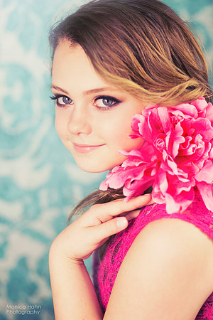 Copyright: MonicaHahnPhotography.com & FenceOgraphy.com