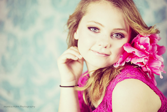Copyright: MonicaHahnPhotography.com & FenceOgraphy.com