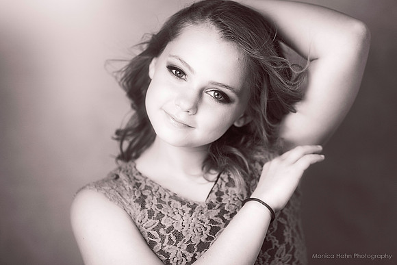 Copyright: MonicaHahnPhotography.com & FenceOgraphy.com