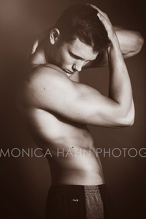 Copyright: MonicaHahnPhotography.com & FenceOgraphy.com