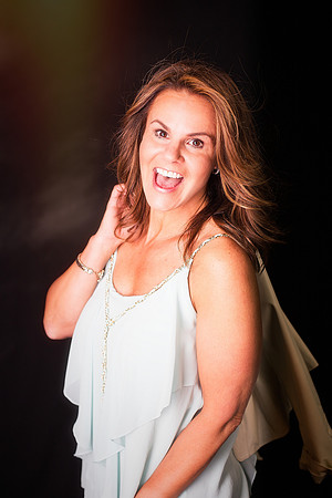 @monicahahnphotography @fenceography
