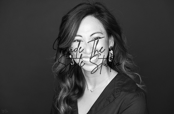 3C8A7083_BW