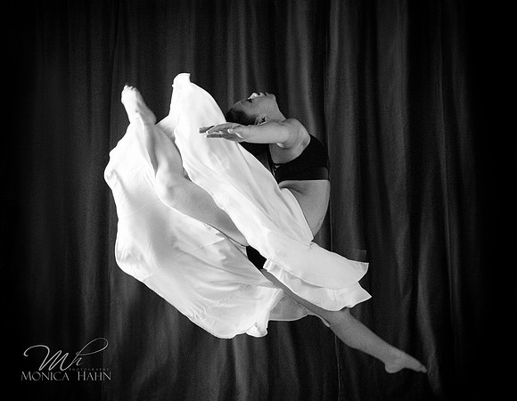 MonicaHahnPhotography, Monica Hahn, FenceOgraphy, sue bryce, fashion, teen vogue, photoshoot, beauty, glam the dress, portrait, portrait photographer, senior pictures, senior photo shoot, photo shoot,