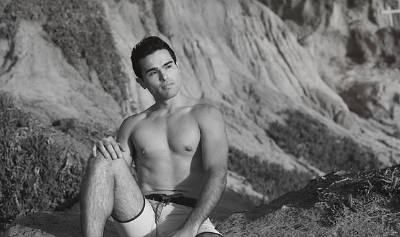 3C8A8311_BW