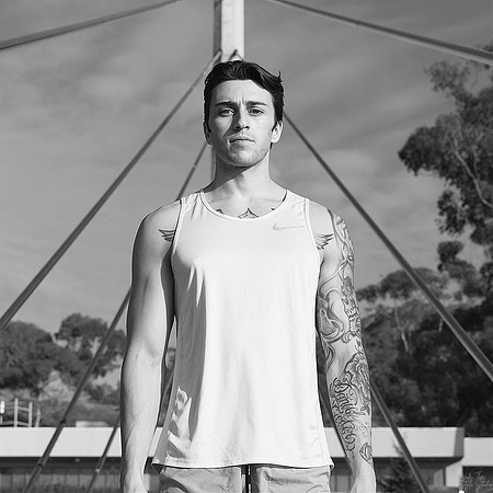 3C8A2974_BW_SQ