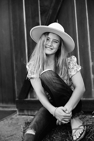 3C8A9122_BW