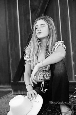 3C8A9162_BW