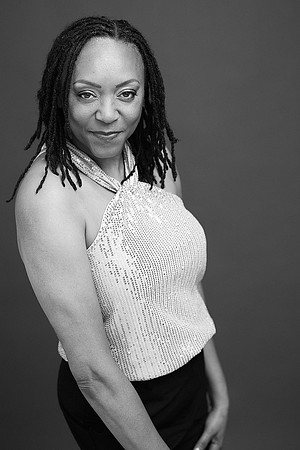 3C8A7820-EV_BW_Cro 2