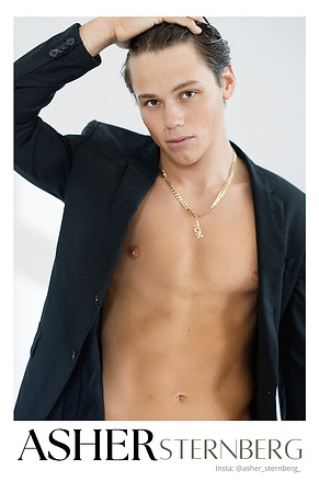 Model Comp Card 22