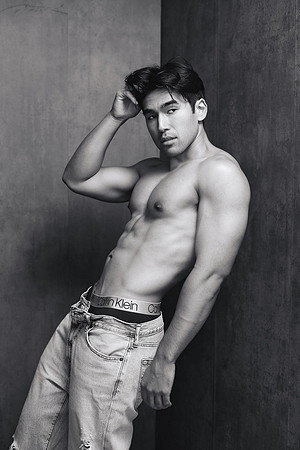 3C8A6231-EV_BW
