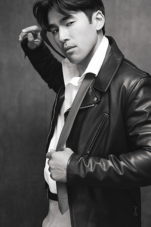3C8A6784-EV_BW