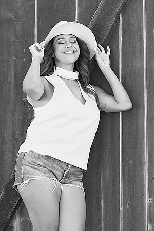 3C8A9602_BW