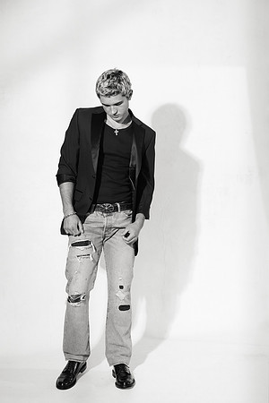 3C8A8709-EV_BW