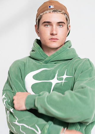 3C8A1455--EV_Cro