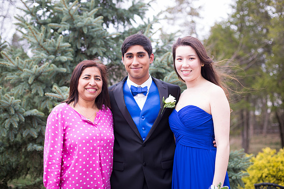 Copyright: MonicaHahnPhotography.com & FenceOgraphy.com