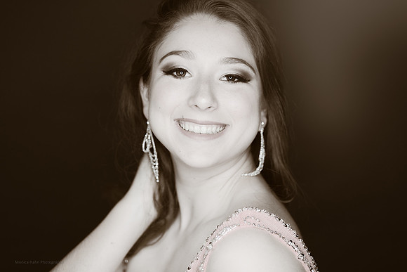 Monica Hahn Photography & Fenceograpny