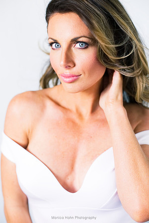 Copyright: MonicaHahnPhotography.com & FenceOgraphy.com