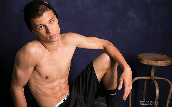 Copyright: MonicaHahnPhotography.com & FenceOgraphy.com