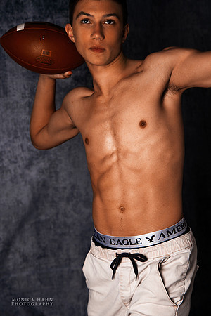 Copyright: MonicaHahnPhotography.com & FenceOgraphy.com