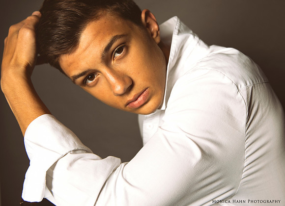 Copyright: MonicaHahnPhotography.com & FenceOgraphy.com