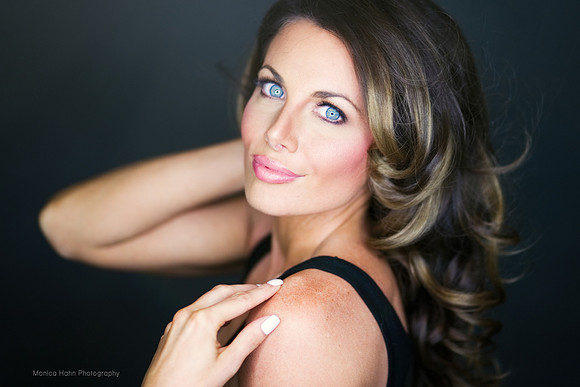 Copyright: MonicaHahnPhotography.com & FenceOgraphy.com