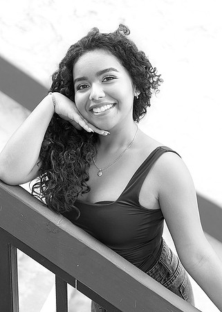 3C8A1356-EV_BW