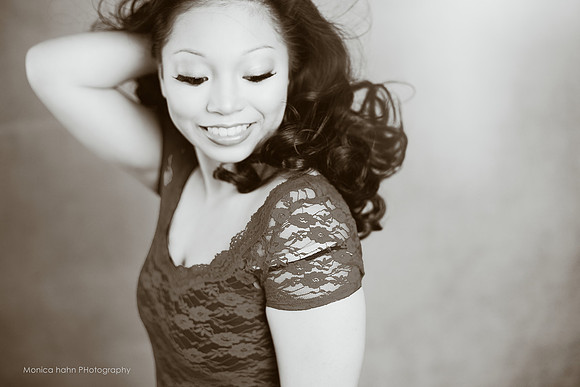 Copyright: MonicaHahnPhotography.com & FenceOgraphy.com