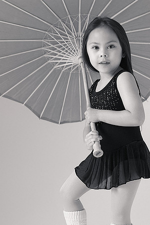 3C8A9908--EV_BW_Cro