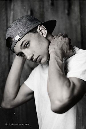 Copyright: MonicaHahnPhotography.com & FenceOgraphy.com