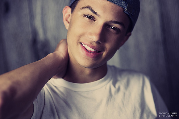 Copyright: MonicaHahnPhotography.com & FenceOgraphy.com