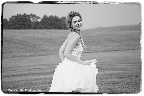 Copyright: MonicaHahnPhotography.com & FenceOgraphy.com