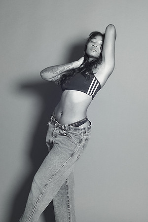 3C8A3341_BW_EV