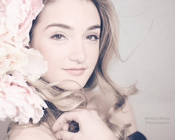 Copyright: MonicaHahnPhotography.com & FenceOgraphy.com