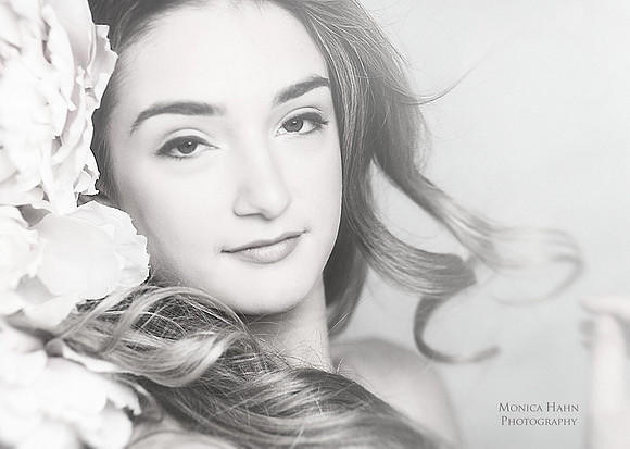 Copyright: MonicaHahnPhotography.com & FenceOgraphy.com