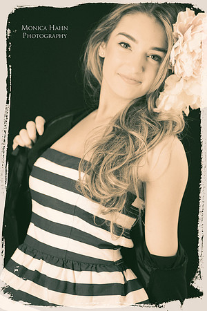 Copyright: MonicaHahnPhotography.com & FenceOgraphy.com