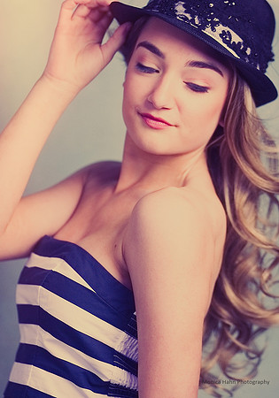 Copyright: MonicaHahnPhotography.com & FenceOgraphy.com