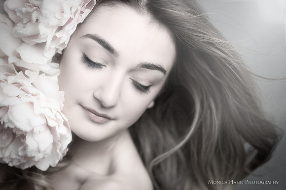 Copyright: MonicaHahnPhotography.com & FenceOgraphy.com