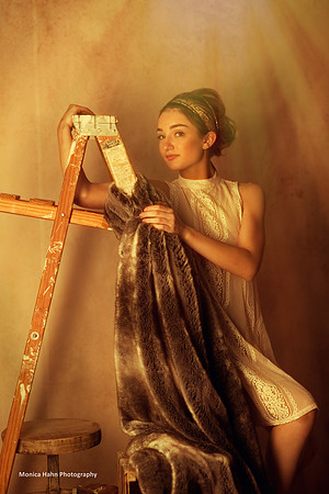 Copyright: MonicaHahnPhotography.com & FenceOgraphy.com