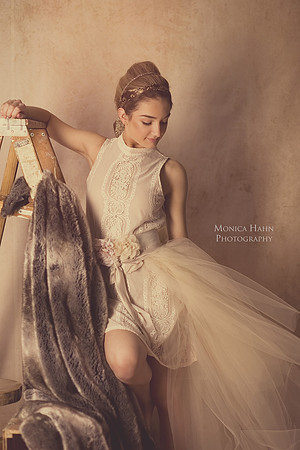 Copyright: MonicaHahnPhotography.com & FenceOgraphy.com