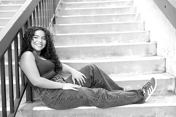 3C8A1279-EV_BW